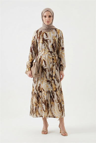 Kendinden Desenli Beli Kuşaklı Elbise Kahverengi 25YT963