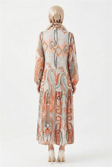 Kendinden Desenli Düğme Detaylı Elbise Kahverengi 25YT959