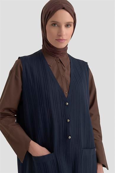 Kendinden Desenli Düğmeli Triko Yelek Lacivert 25YTD568