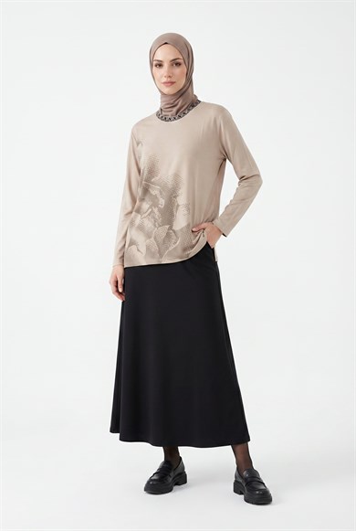 Kendinden Desenli Taş Detaylı Anne Penyesi Bej 25YTD486