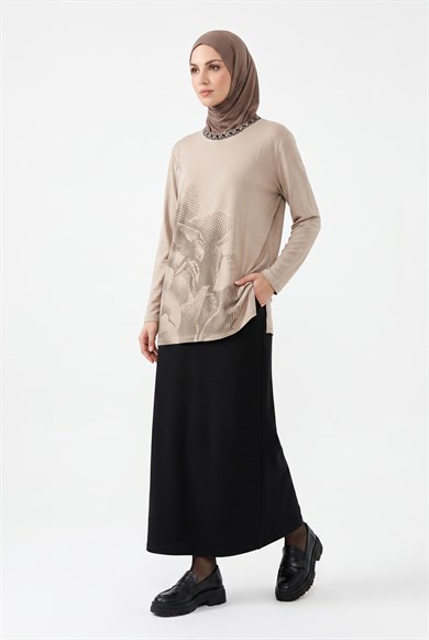 Kendinden Desenli Taş Detaylı Anne Penyesi Bej 25YTD486