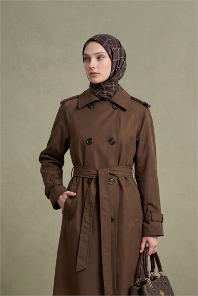 Klasik Yaka Belden Kuşaklı Çift Cepli 101 Cm Boy Trenckot Latte 26KT728 