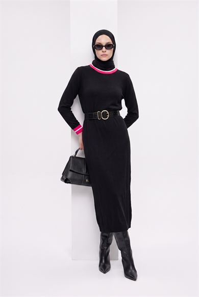 Kontrast Şerit Detaylı Uzun Triko Elbise Siyah 22KD4243