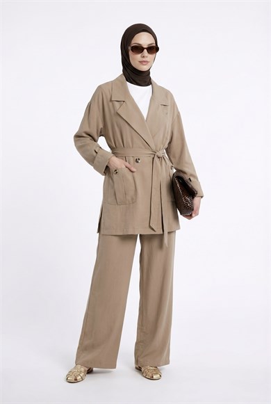 Kruvaze Ceketli Belden Kuşaklı Pantolonlu İkili Takım Bej 26YTD6113
