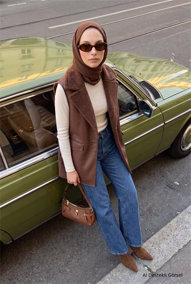 Kürklü Yaka Yandan Cepli Yelek 86 Cm Boy Taba 26KT549