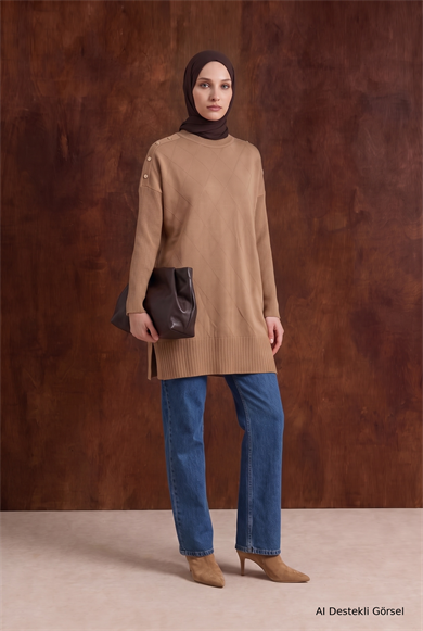 Omuzları Düğme Detaylı Triko Tunik Latte 24KTD407