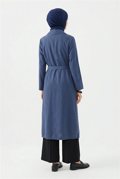 Yakası File Detaylı Belden Kuşaklı Yandan Fermuarlı Kap Lacivert 26YT702