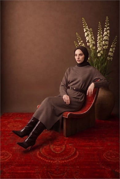 Yaprak Desenli Bisiklet Yaka Uzun Kollu Fitilli Detaylı Tunik Mocha 26KTD408