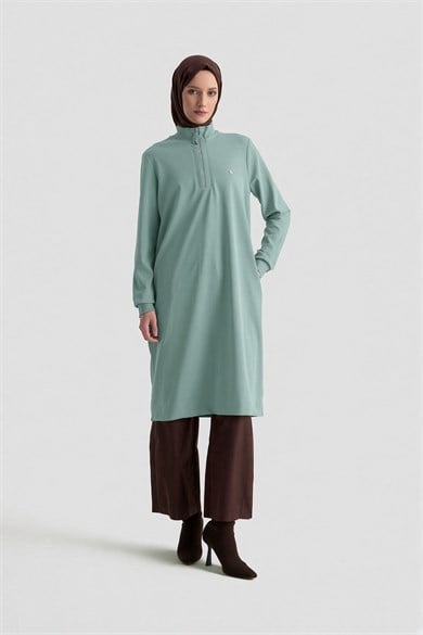 Yarım Fermuarlı Dik Yaka Uzun Kollu Rahat Kesim Basic Uzun Tunik 107 Cm Boy Çağla 26KT456