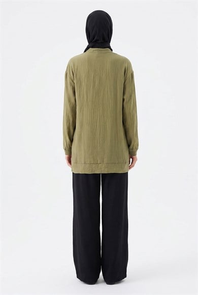 Yarım Fermuarlı Kolları Lastikli Önü Şeritli Hakım Yaka Tunik Küf Yeşili 26YT465
