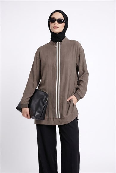 Yarım Fermuarlı Kolları Lastikli Önü Şeritli Hakım Yaka Tunik Duman 26YT465