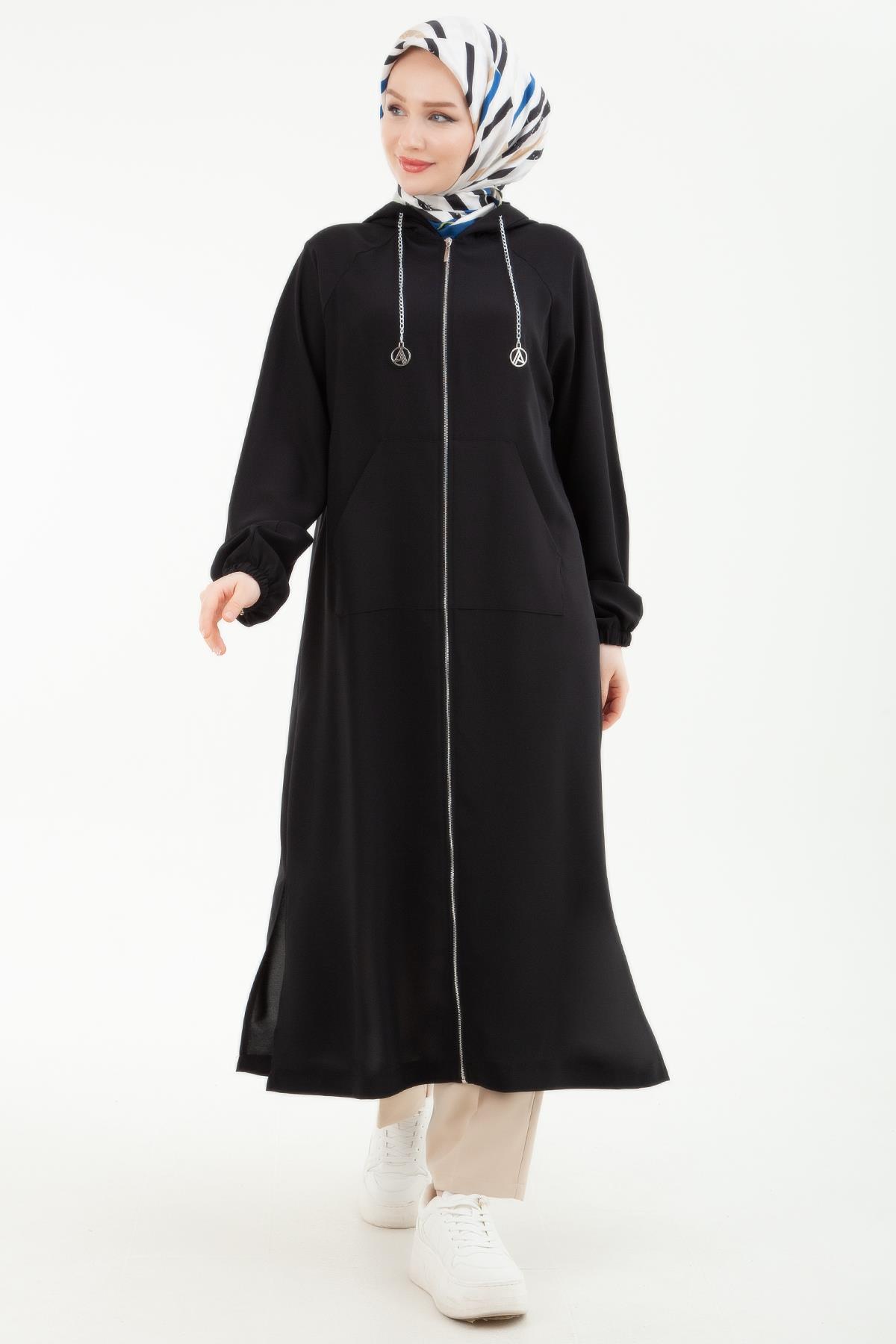 ARMİNE TREND Kapüşonlu Zincir Detaylı Fermuarlı Giy Çık Siyah 24YT762