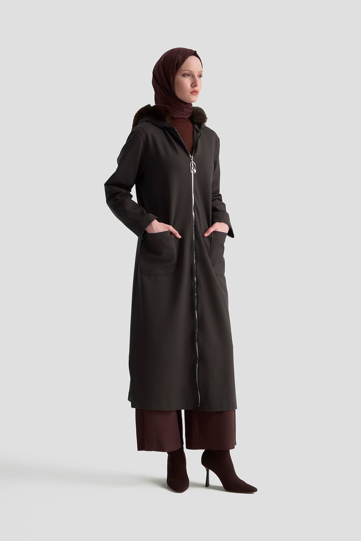 Winterブラウス ARMİNE TREND Kapüşonu Kürklü Boydan Fermuarlı Cepli Hırka