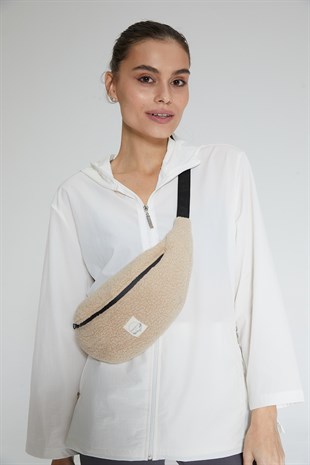 Bej Kadın Sherpa Peluş Çapraz Askılı Bel Çantası - Pon