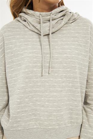 Gri Kadın Boyun Yakalı Sweatshirt - Peroni