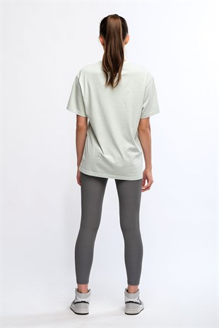 Yeşil Kadın Mineral Boyalı Organik Pamuklu Oversize T-shirt - Maya