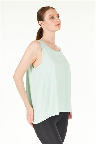Yeşil Sırt Dekolteli Rahat Kalıp Kolsuz Modal T-shirt - Elisa