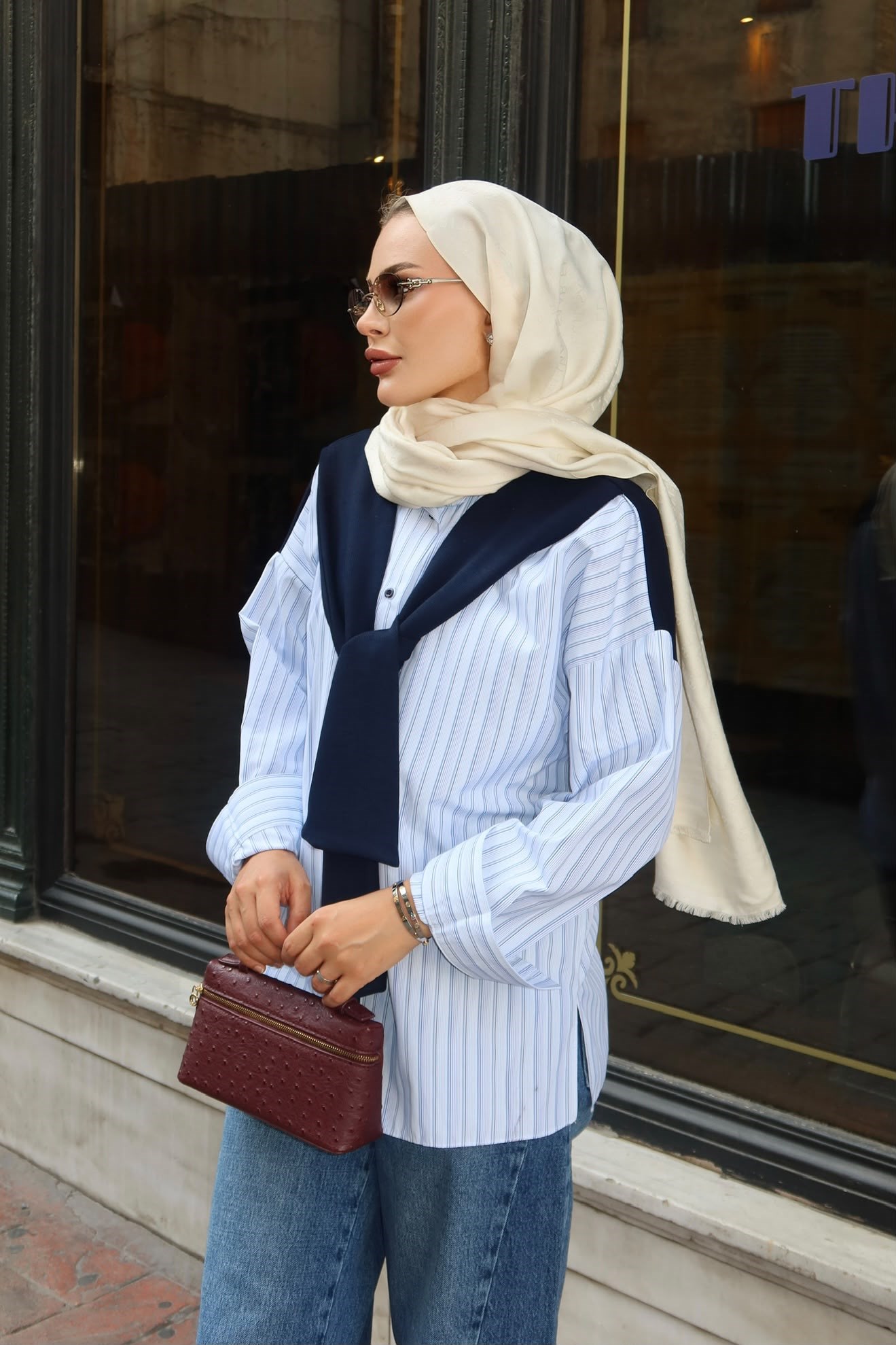 Sweat Detaylı Çizgili Gömlek Mavi
