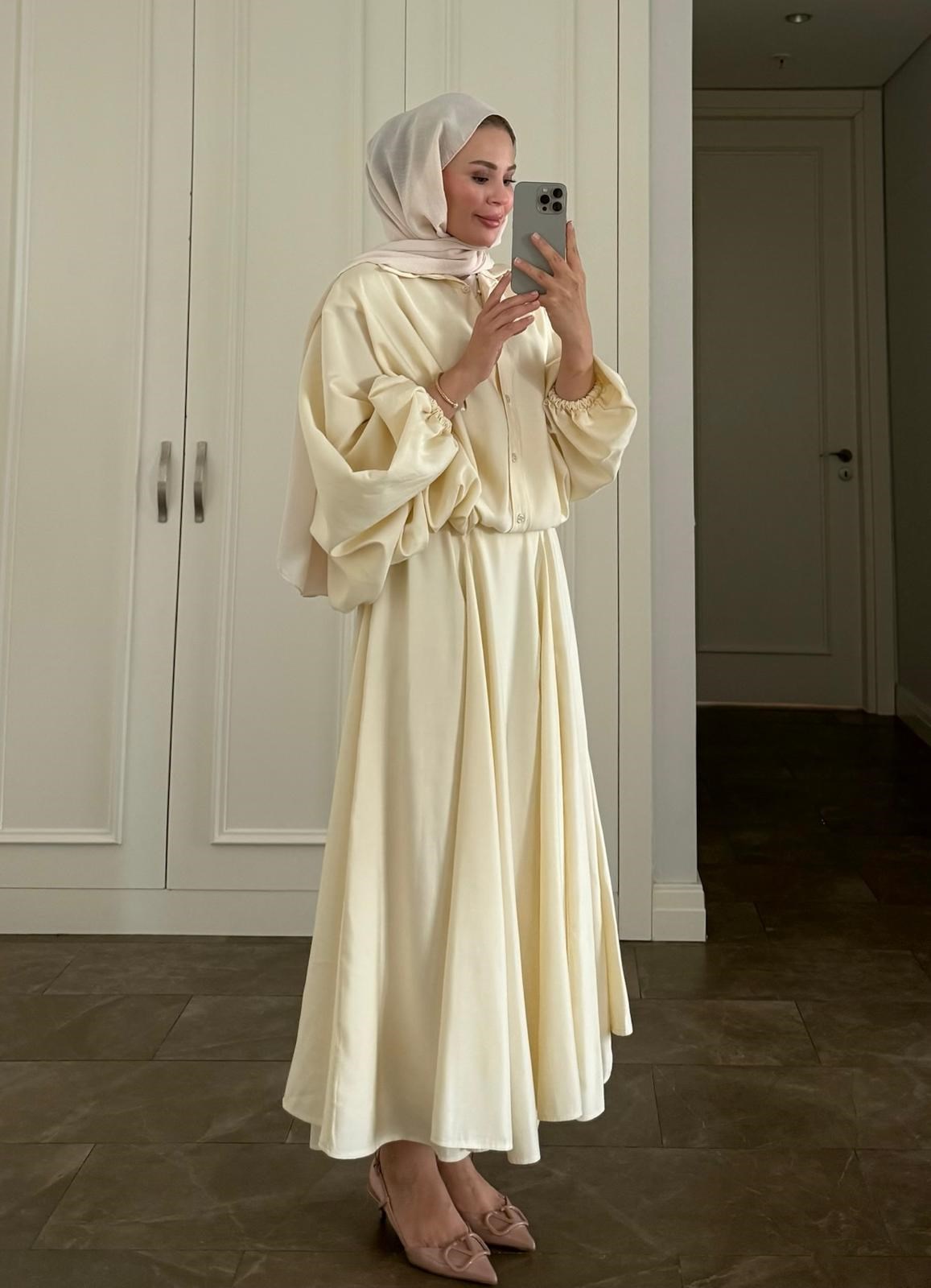 Buğlem Etekli Takım Butter