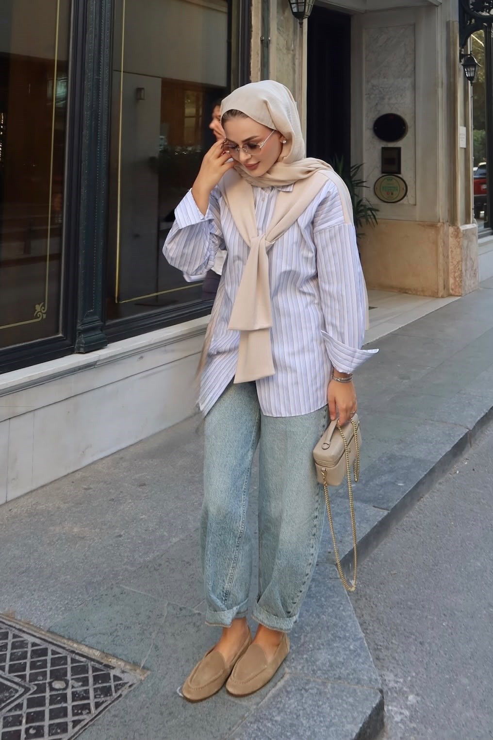 Sweat Detaylı Çizgili Gömlek Bej