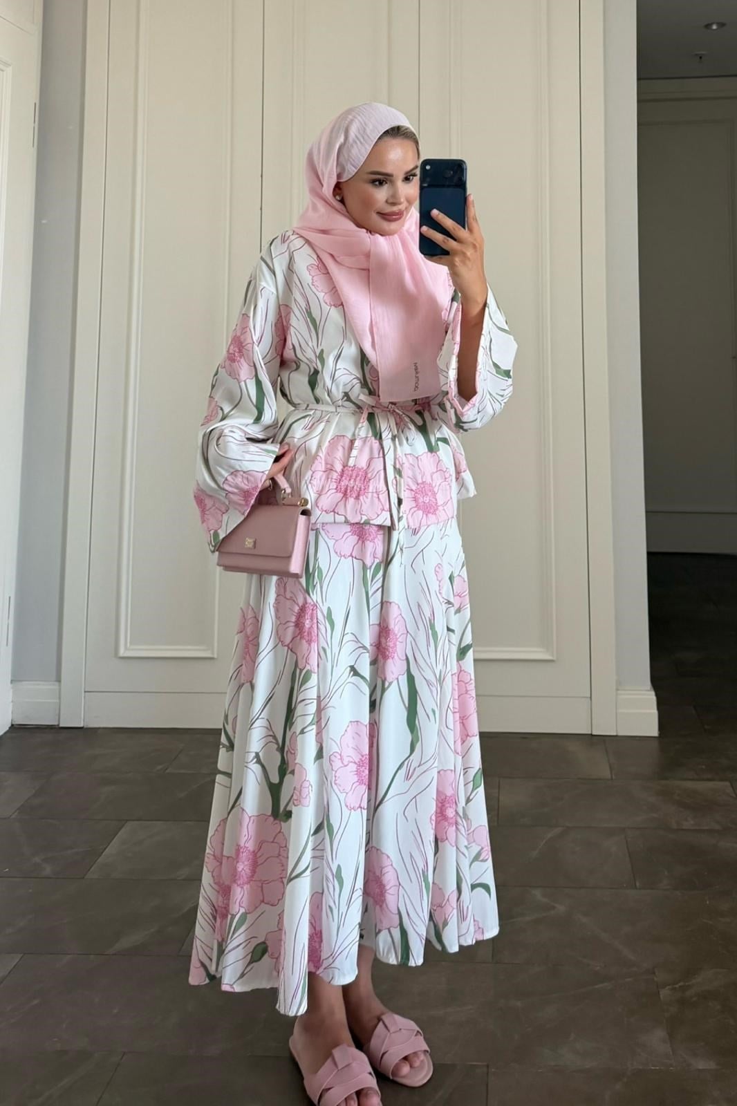 Çiçek Desenli Etekli Takım Pembe 