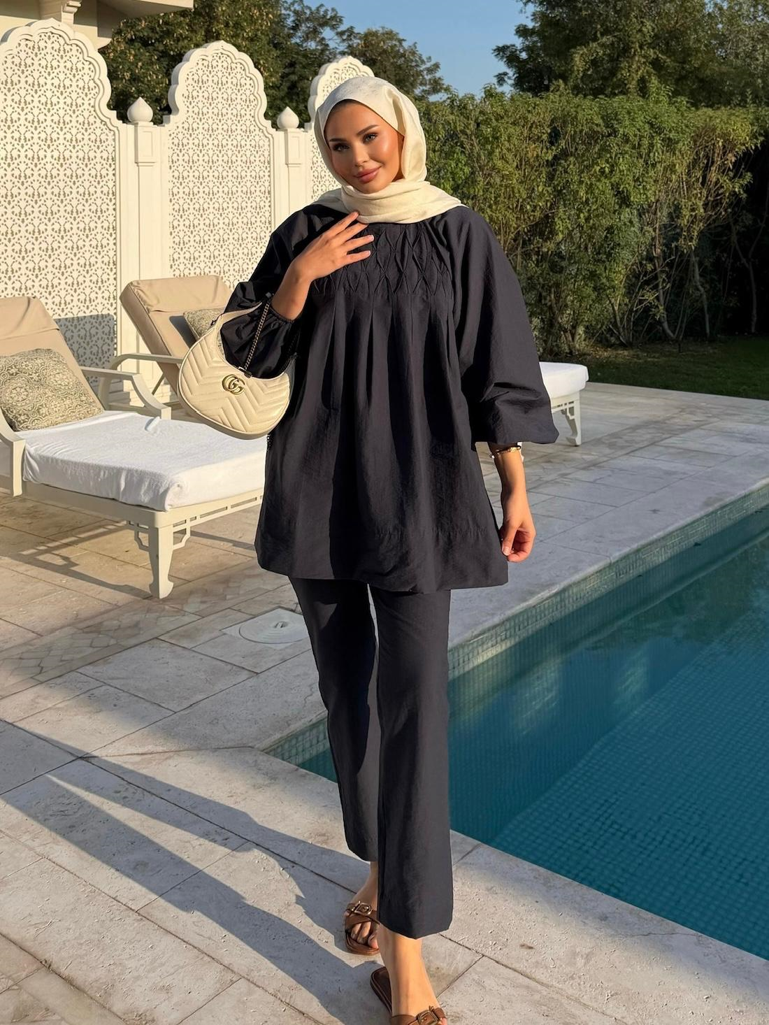 Badem Pantolonlu Takım Lacivert 