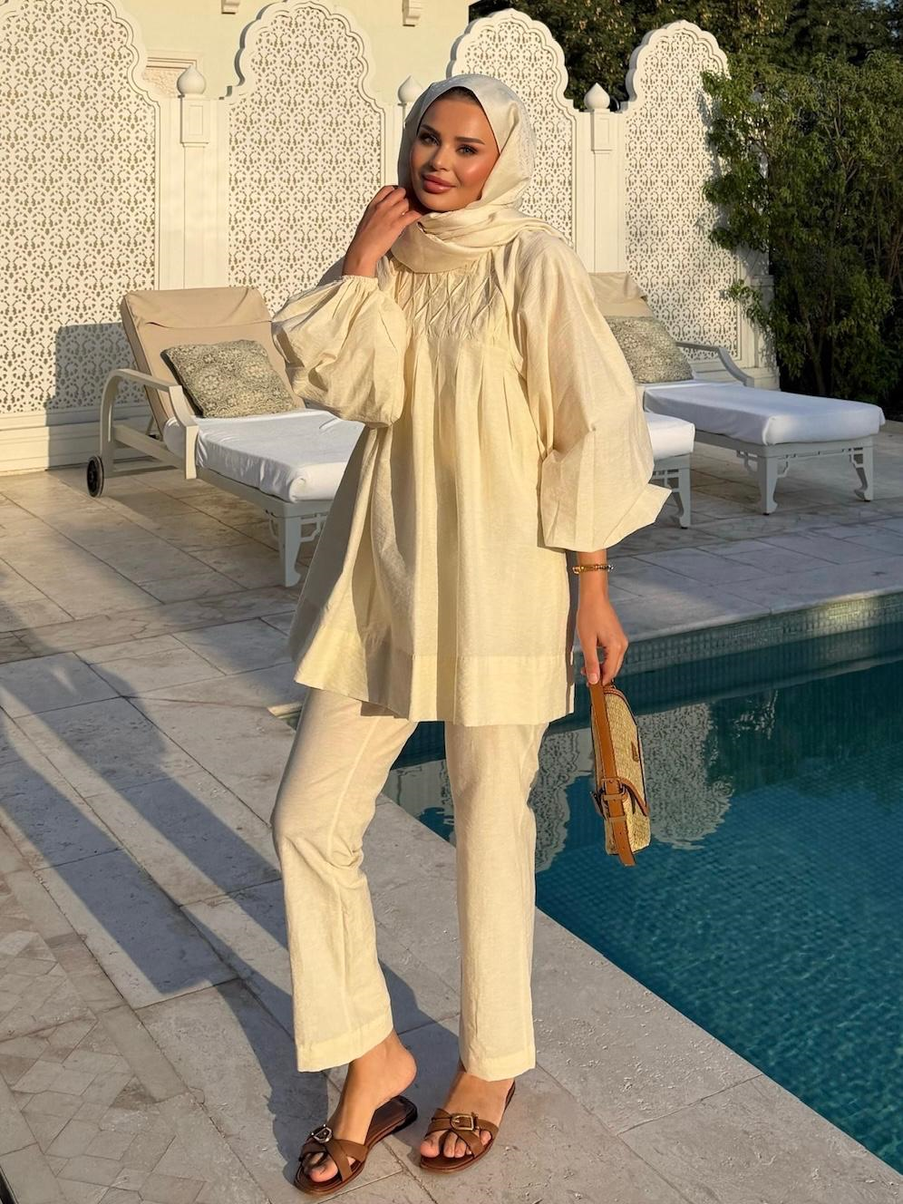 Badem Pantolonlu Takım Butter