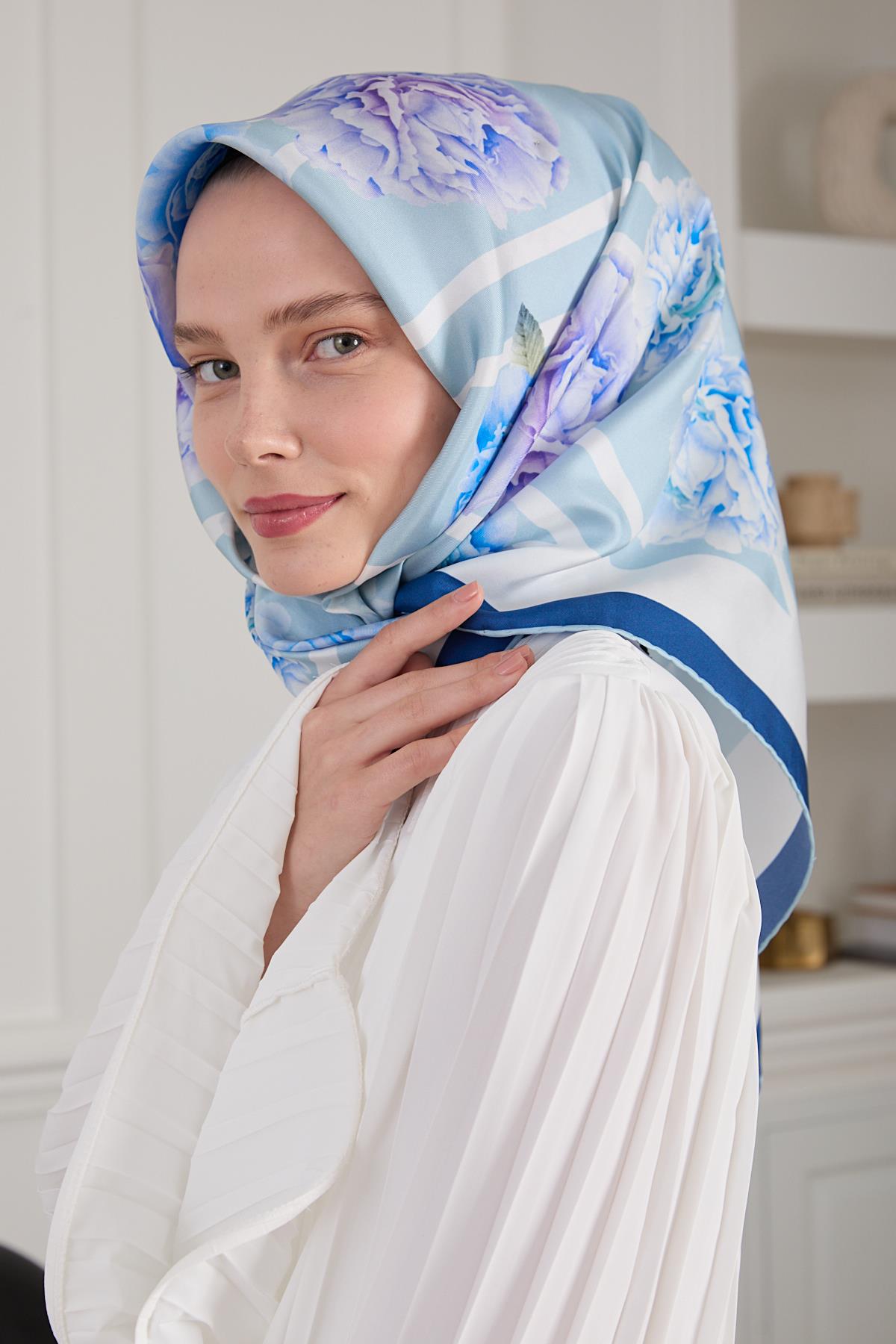 GÜLBAHÇESİ TWİLL İPEK EŞARP MAVİ 