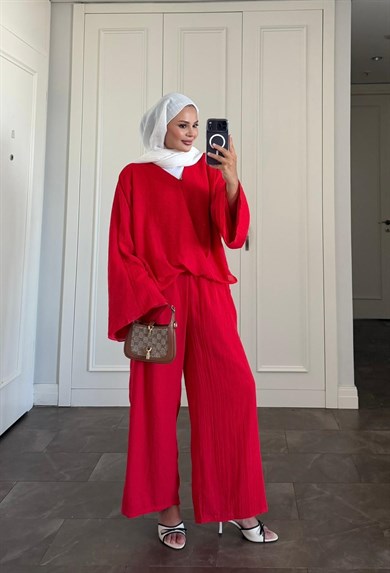 Capri Pantolonlu Takım Kırmızı