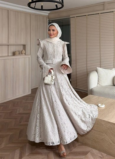 İvory Dantelli Elbise Bej