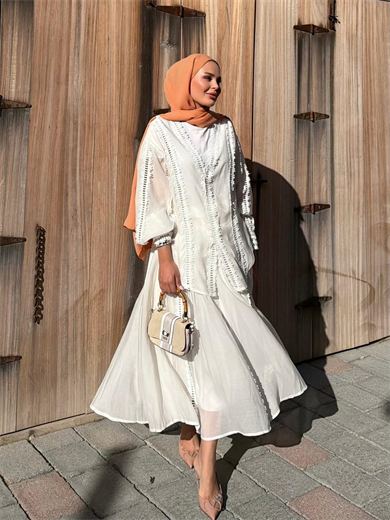 Efru Etekli Takım Ekru