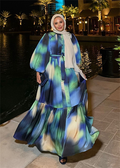 Zaina Elbise Saks Mavisi