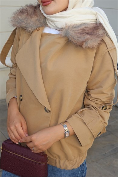 Kürk Yakalı Trenç Camel