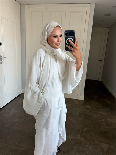 Suzy Pantolonlu Takım Beyaz