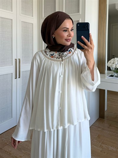 Alaçatı Etekli Takım Ekru