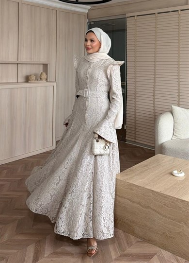 İvory Dantelli Elbise Bej
