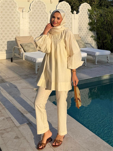 Badem Pantolonlu Takım Butter