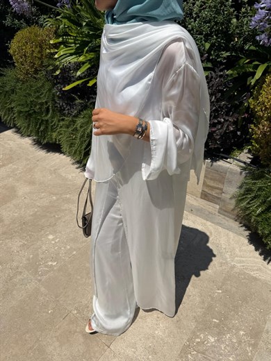 Gloria Takım Beyaz
