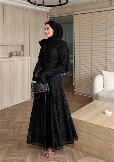 İvory Dantelli Elbise Siyah