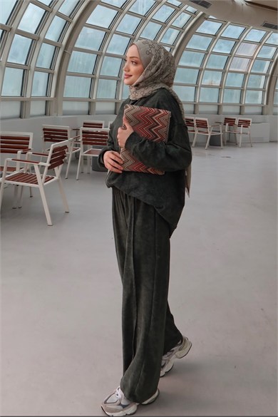 Batik Eşofman Takım Haki