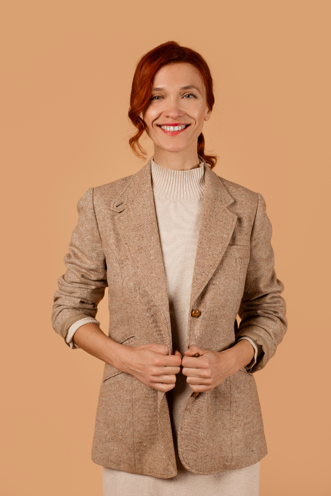 Farklı Bir Zarafet İle Krem Rengi Blazer Ceket Kombinleri