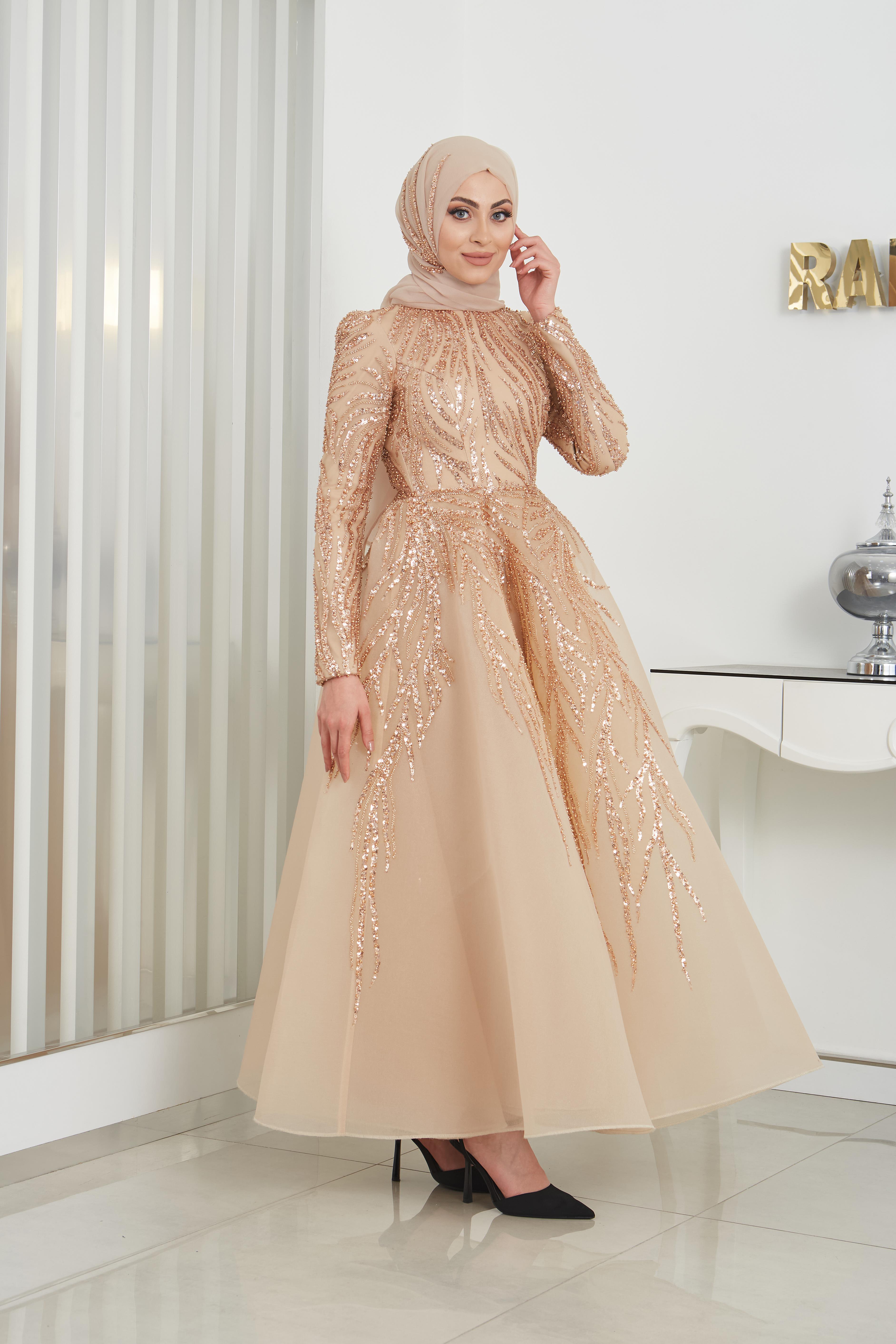  Venüs Abiye Rose