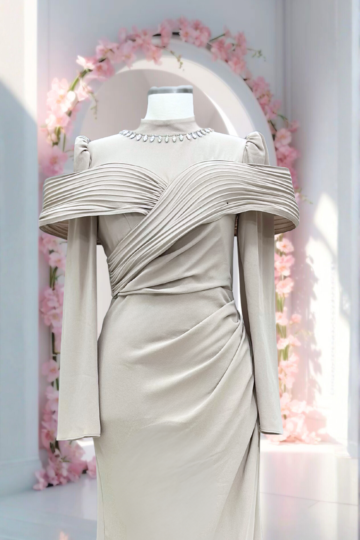 Amine Hüma Dila Abiye Elbise Bej