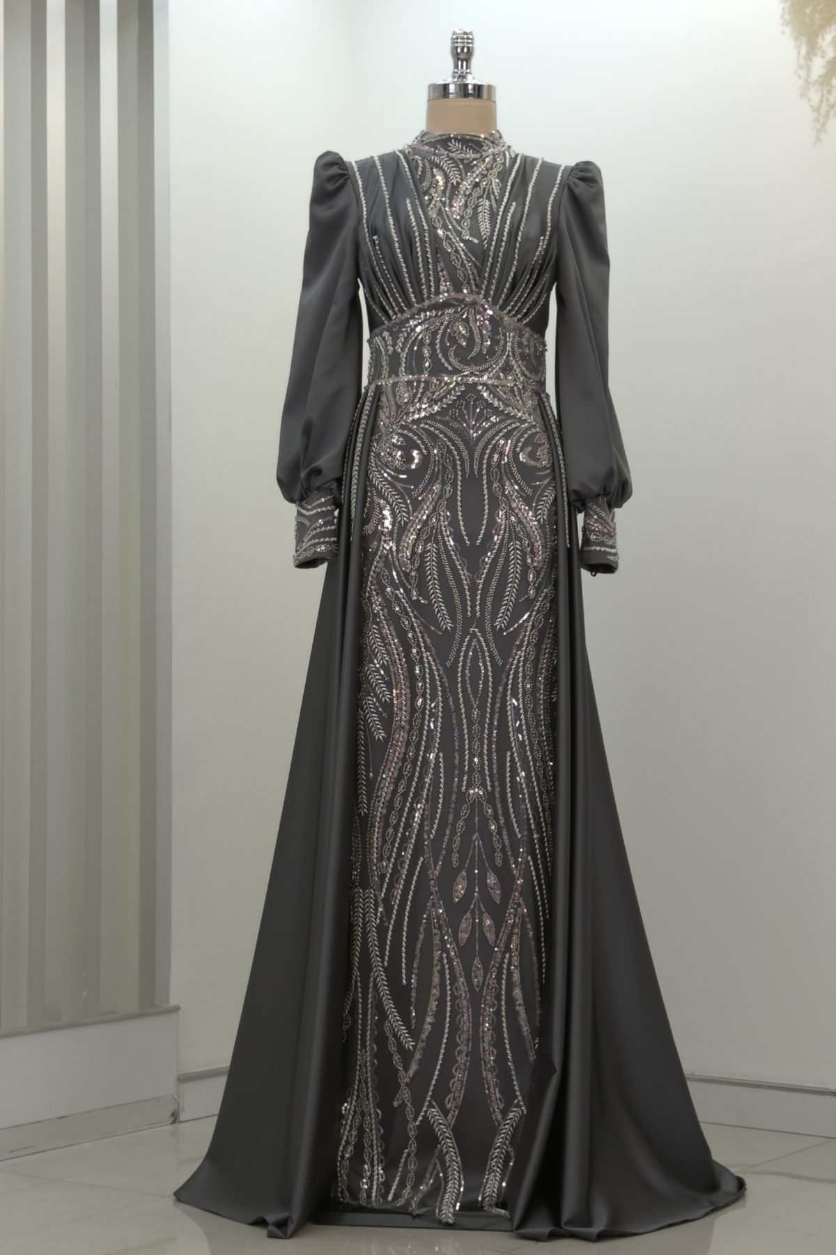 Larin Abiye Antrasit