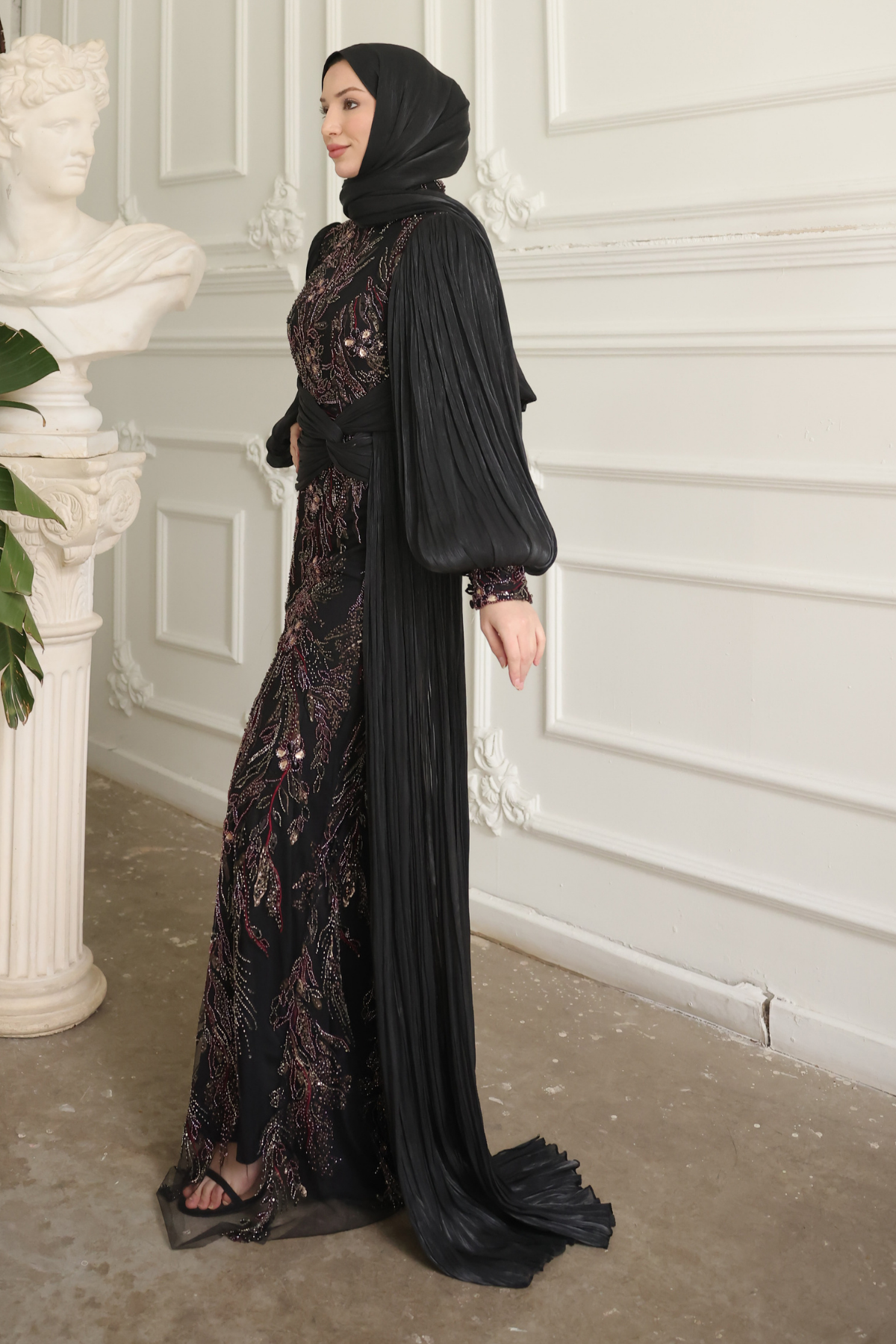 Leila Abiye Siyah