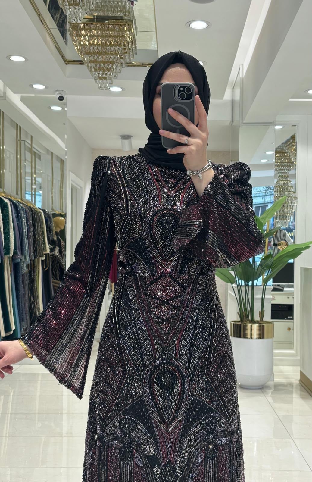 Nazan Abiye Siyah