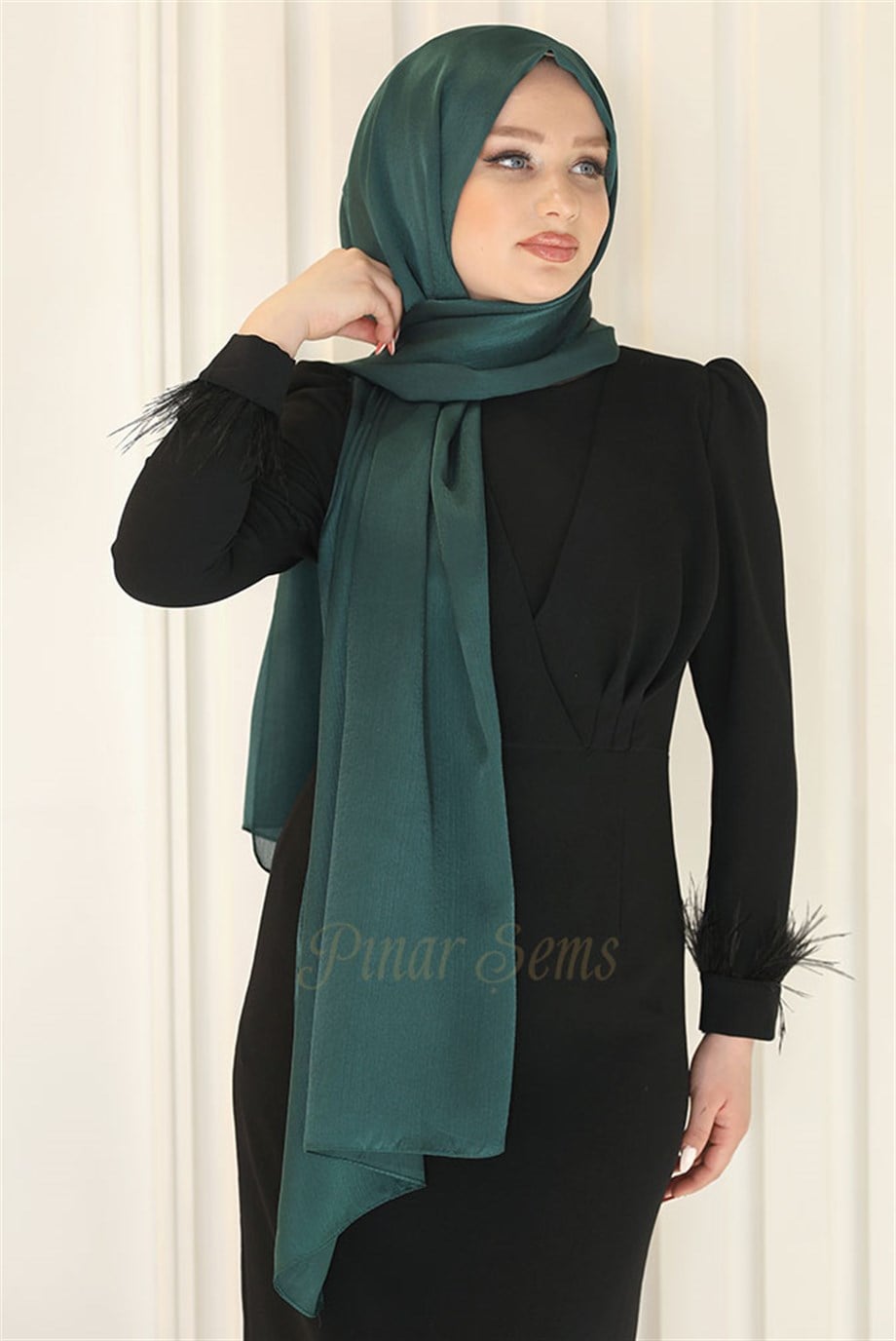 Pınar Şems Abiyem Şal Siyah