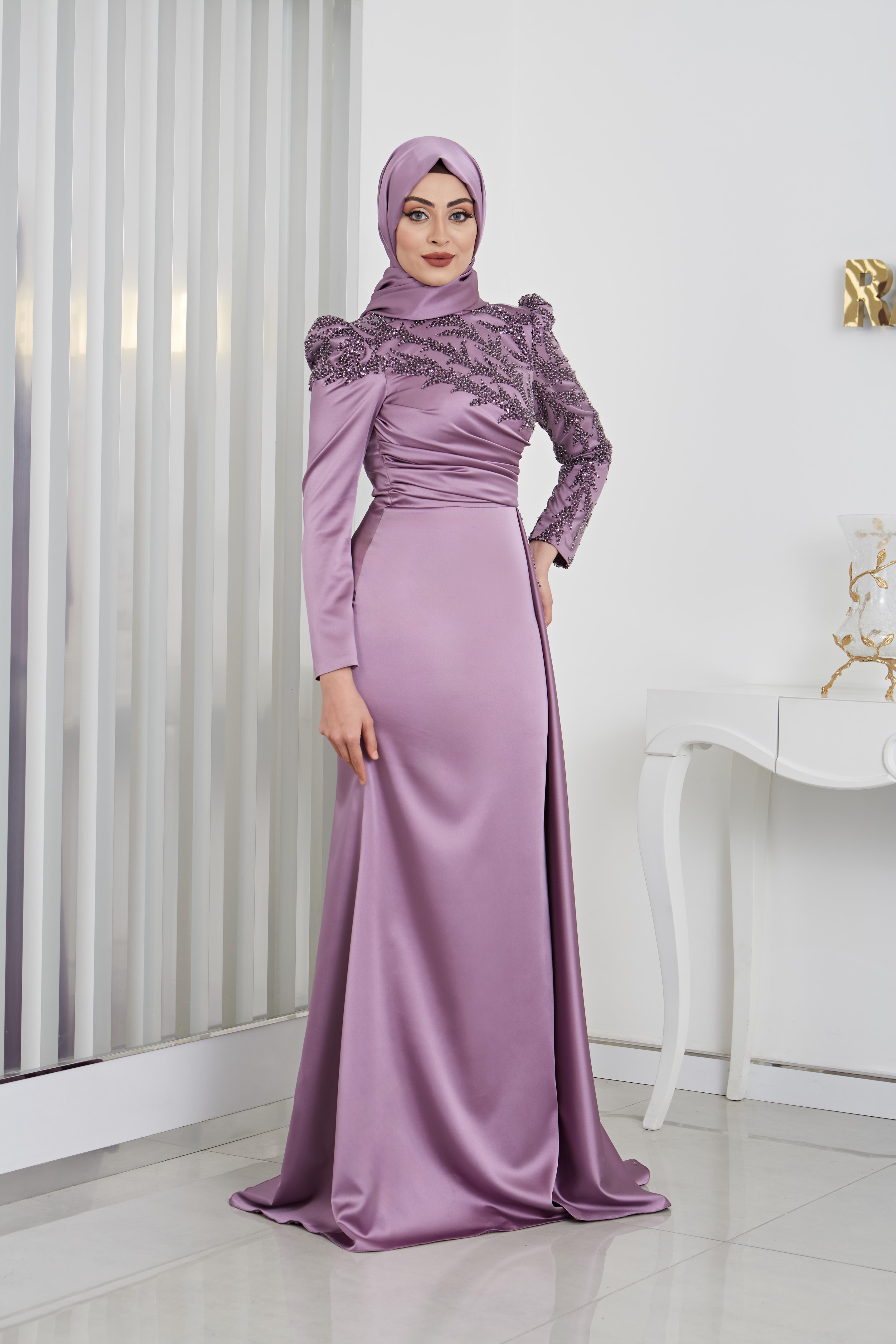 Rosa Abiye Lila