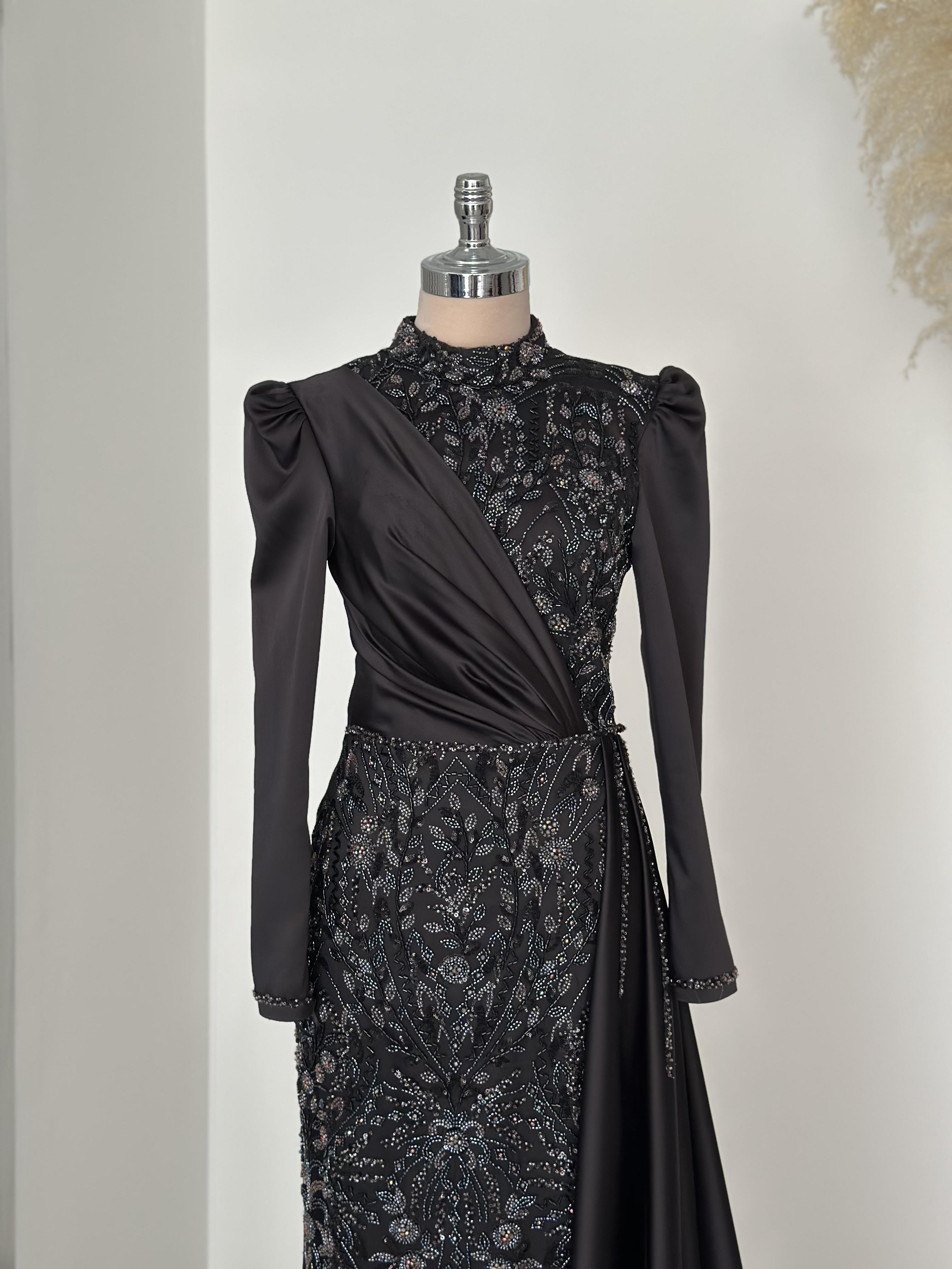 Regina Abiye Siyah-Lila