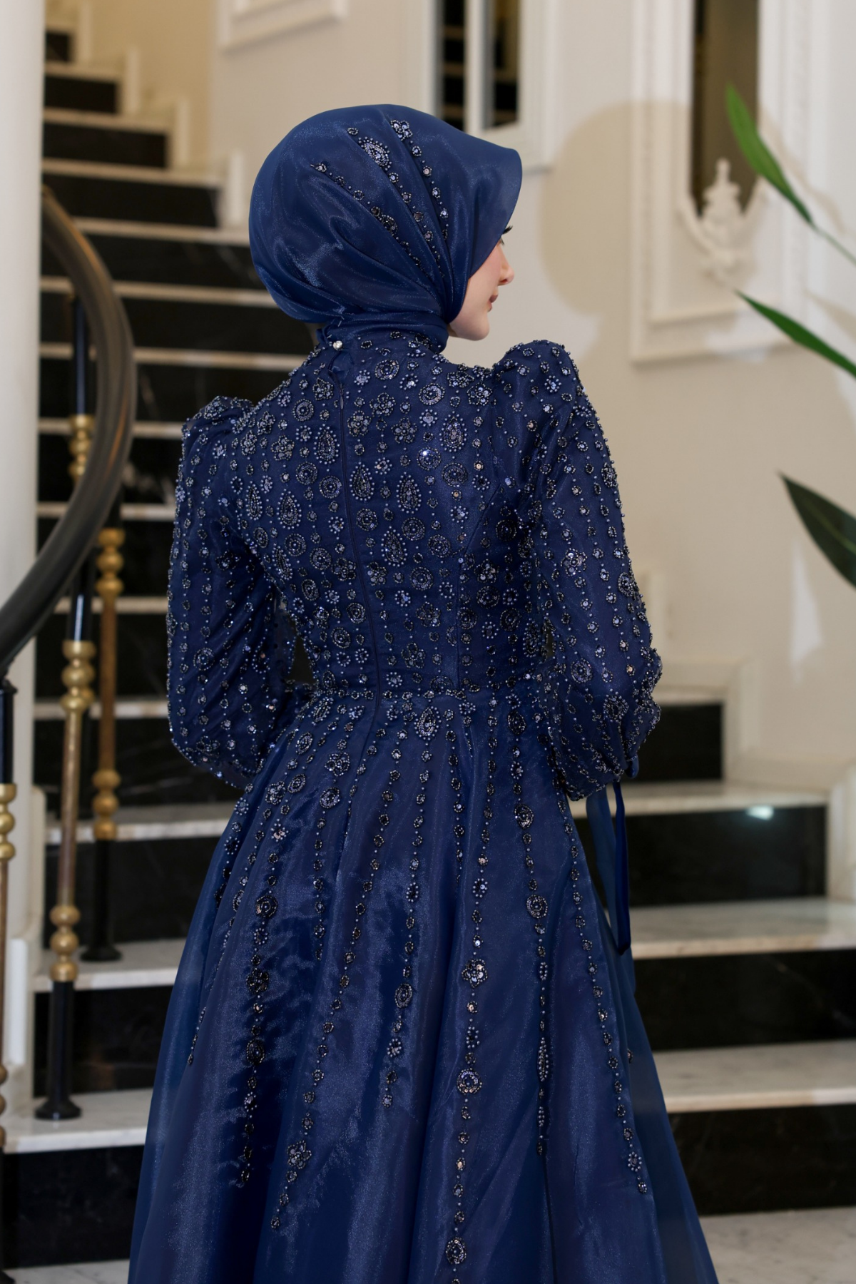 Reyhan Abiye Lacivert